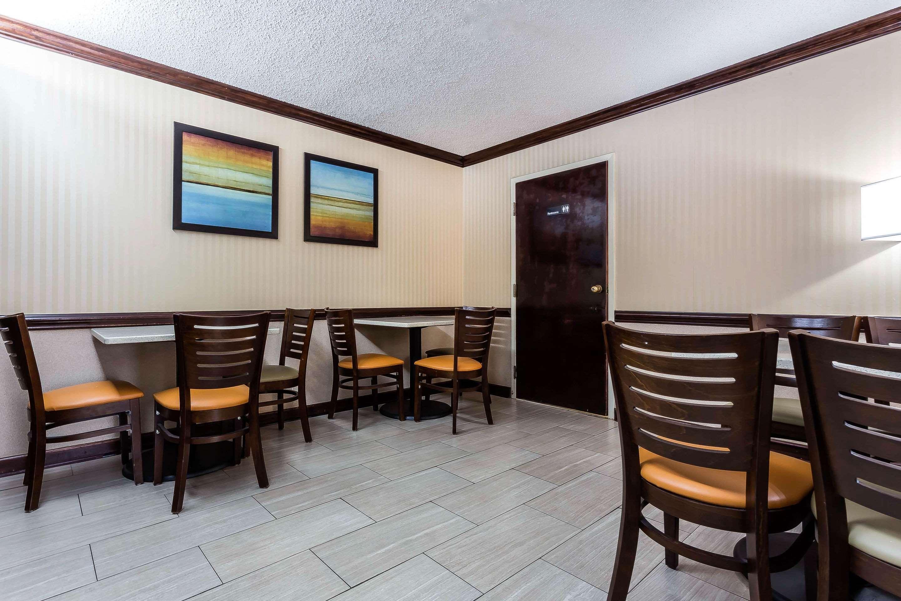 Quality Inn & Suites Mooresville-Lake Norman Экстерьер фото
